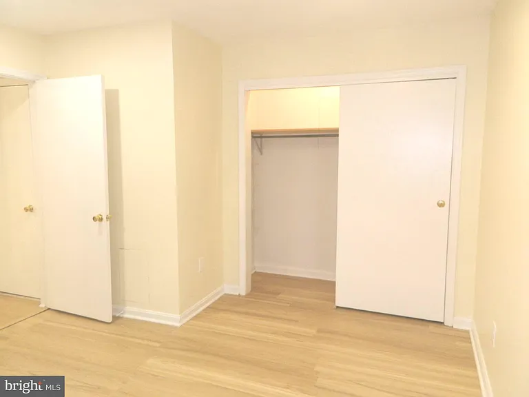 513 12th St NE #9 — Photo 21