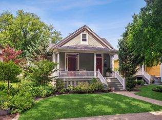 1422 Wesley Ave, Evanston, IL 60201