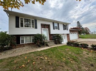 48670 Center St, Saint Clairsville, OH