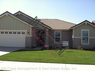 2113 N Lindsay Ct, Visalia, CA 93291