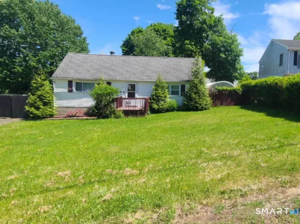 (undisclosed Address), East Haven, CT 06512
