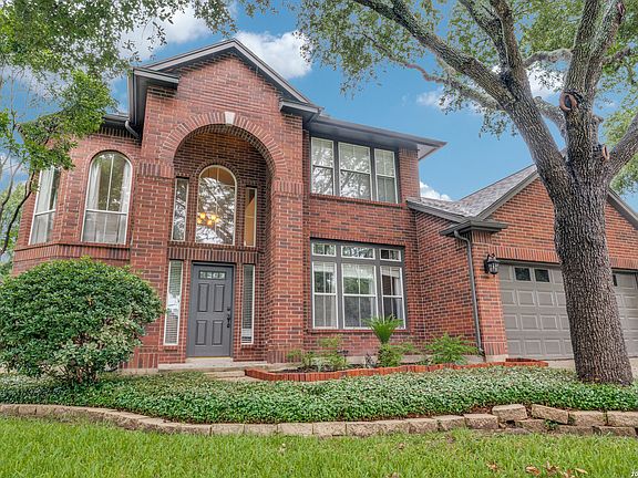 2nd image of 2614 Cinco Woods