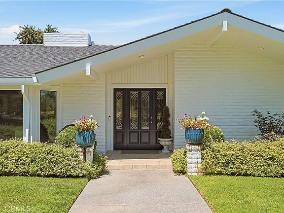 4th image of 2653 E North Bear Creek Dr