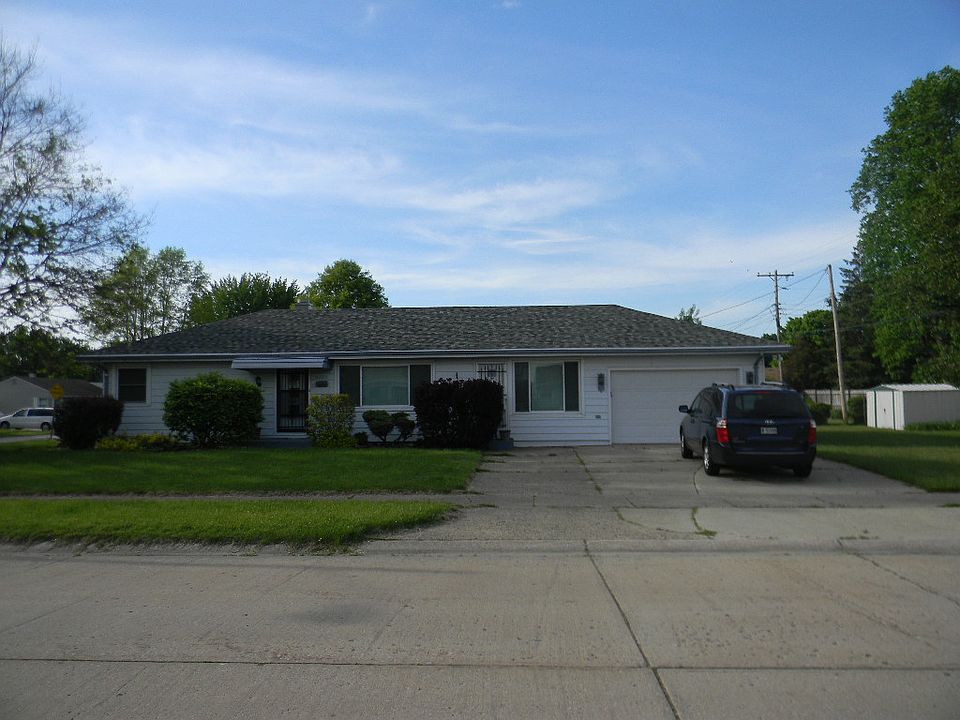1st image of 5235 Floral Pl