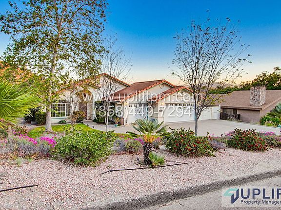 2nd image of 24427 Del Amo Rd