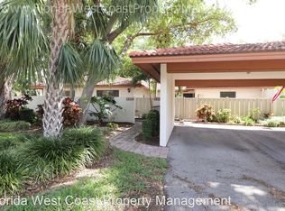 6302 Pelican Dr, Bradenton, FL 34210