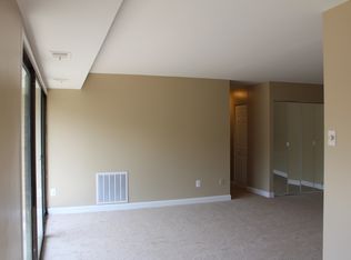 7600 Gales Ct APT 203, Manassas, VA 20109