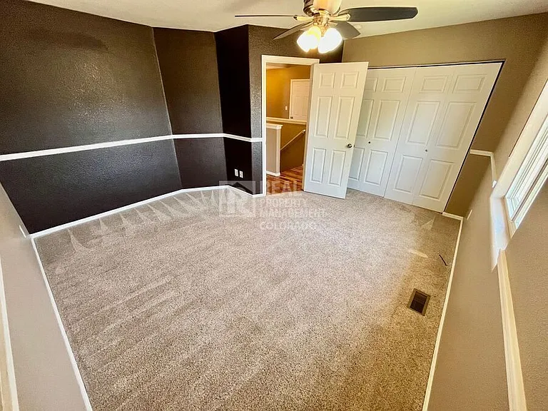 1574 S Growers Dr — Photo 7