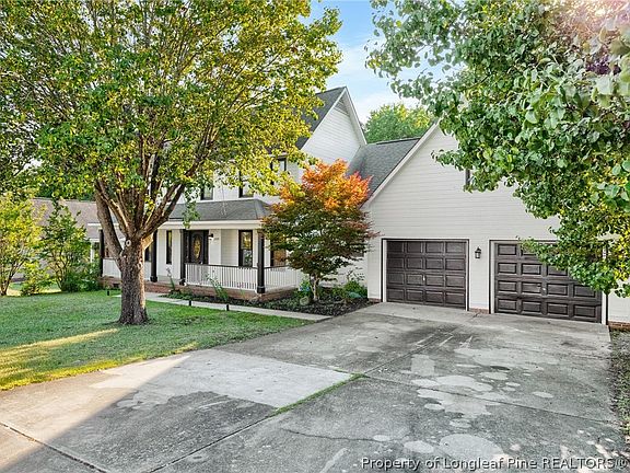 3rd image of 2309 Lull Water Dr