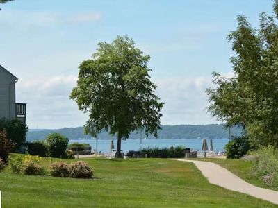 5605 E Creeks Xing APT 36, Williamsburg, MI, 49690