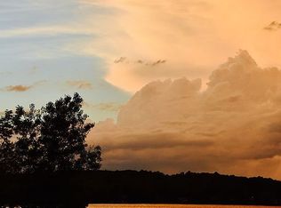 4891 Lakeway Dr, Duluth, MN 55811