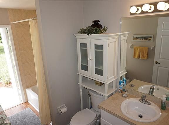 4th image of 1119 Cambon Ave