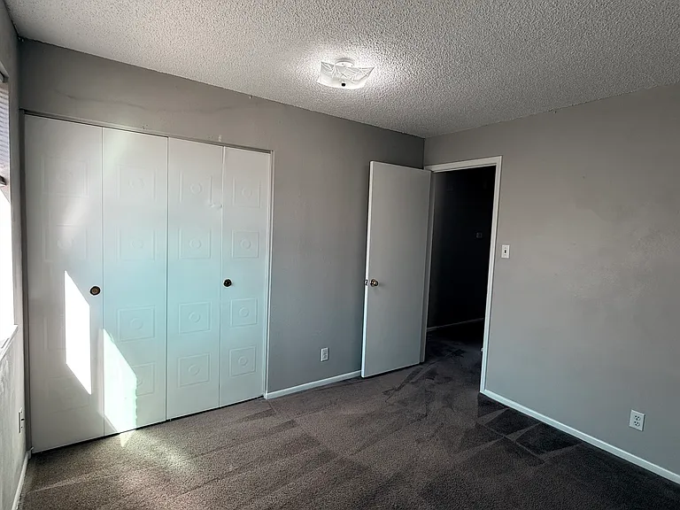 4974 Ursula St — Photo 9