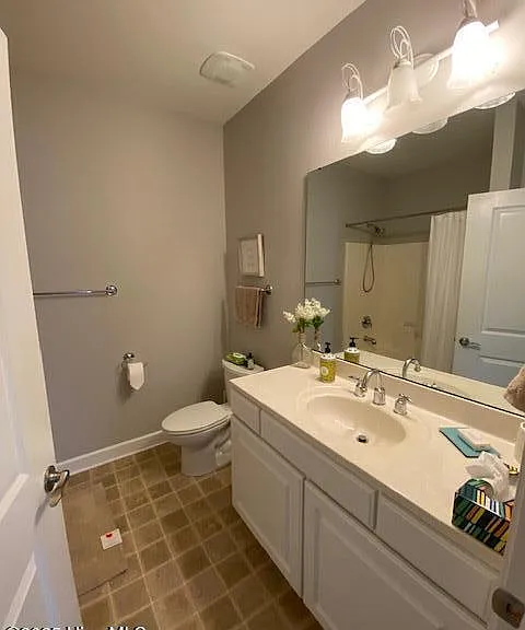 240 Woodlands Way #17 — Photo 27