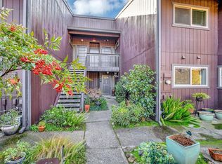 328 Los Alamos Rd, Santa Rosa, CA 95409