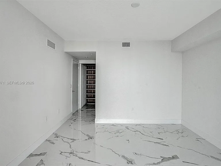 330 Sunny Isles Blvd #5-2205 — Photo 27