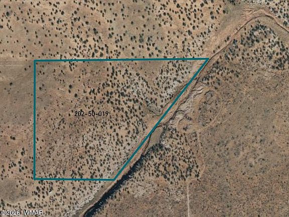 2nd image of 19 W Snowflake Blvd