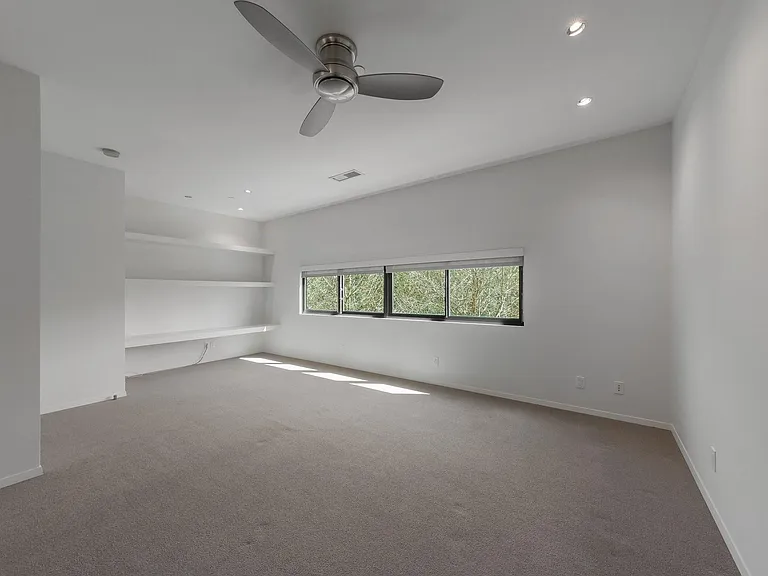 4001 Bowser Ave #B — Photo 21