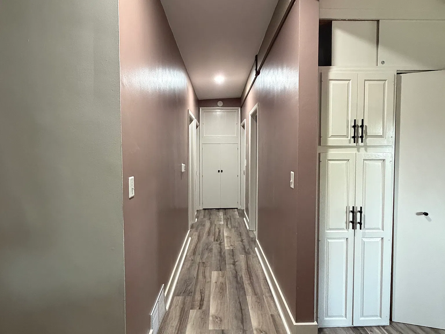 3 bed, 1900 sqft, $1,950 — Photo 4