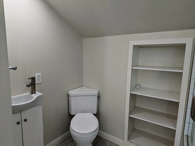 509 Goldenrod Ave #A — Photo 14