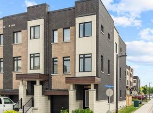 895 Kicking Horse Path, Oshawa, ON L1J 0B4