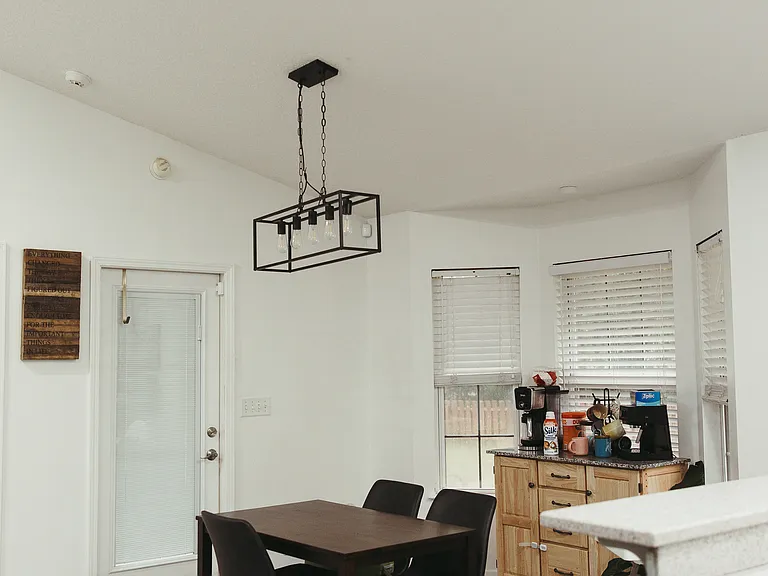 103 S Lake Forest Ct — Photo 7