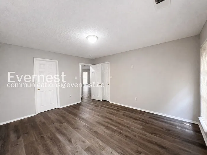 7594 Iris Dr — Photo 14