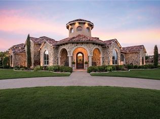 135 Berkshire Dr, Heath, TX 75032