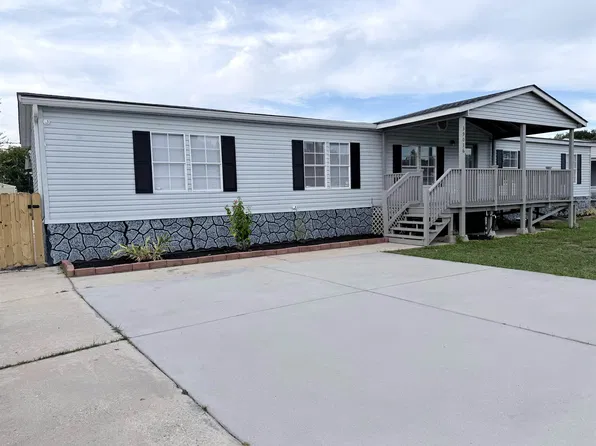 39036 Holly Hill Dr, Gonzales, LA 70737