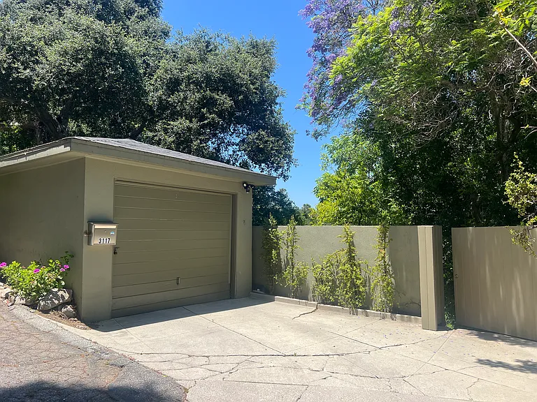 3117 Oakcrest Dr — Photo 14