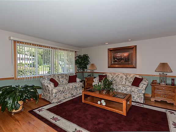 4th image of 1737 Norwell Ln