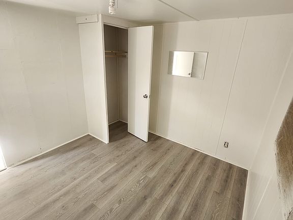 4th image of 5736 S Emerson Pl Unit A