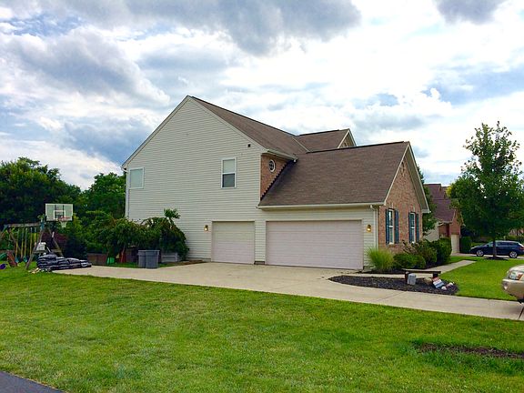 3rd image of 7467 Burton Dr