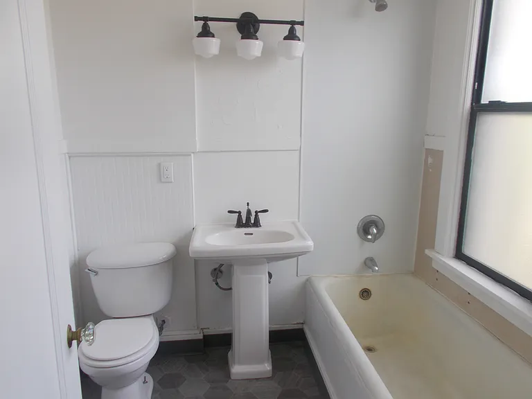 104 S Main St #207 — Photo 9