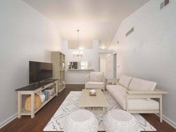 35700 Moravian Dr #52