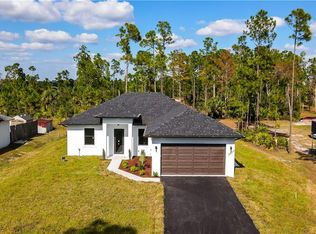 2573 37th Ave NE, Naples, FL 34120