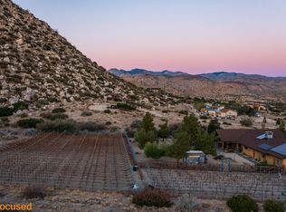 5617 Tom Mix Rd, Pioneertown, CA 92268