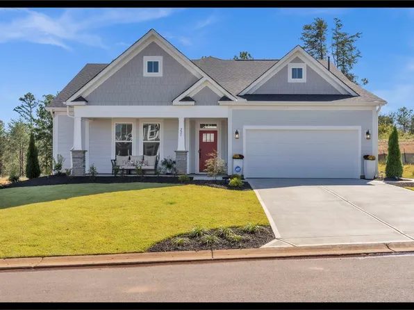 221 Summerall Ln, Seneca, SC 29678
