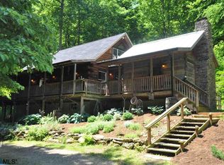 280 Willoughby Ln, Shipman, VA 22971