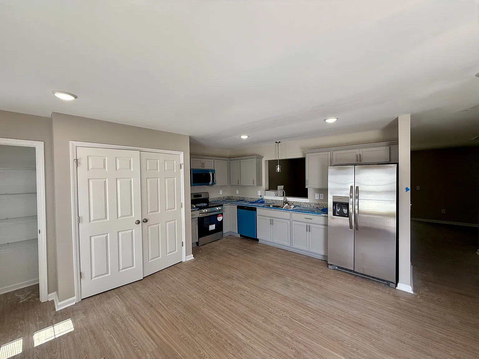 4033 Lucerne Court - A — Photo 3