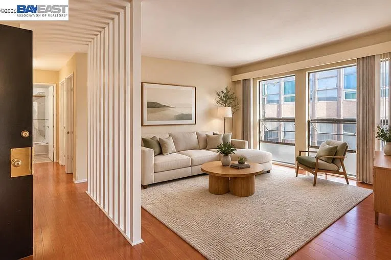 1 bed, 800 sqft, $2,695 — Photo 1