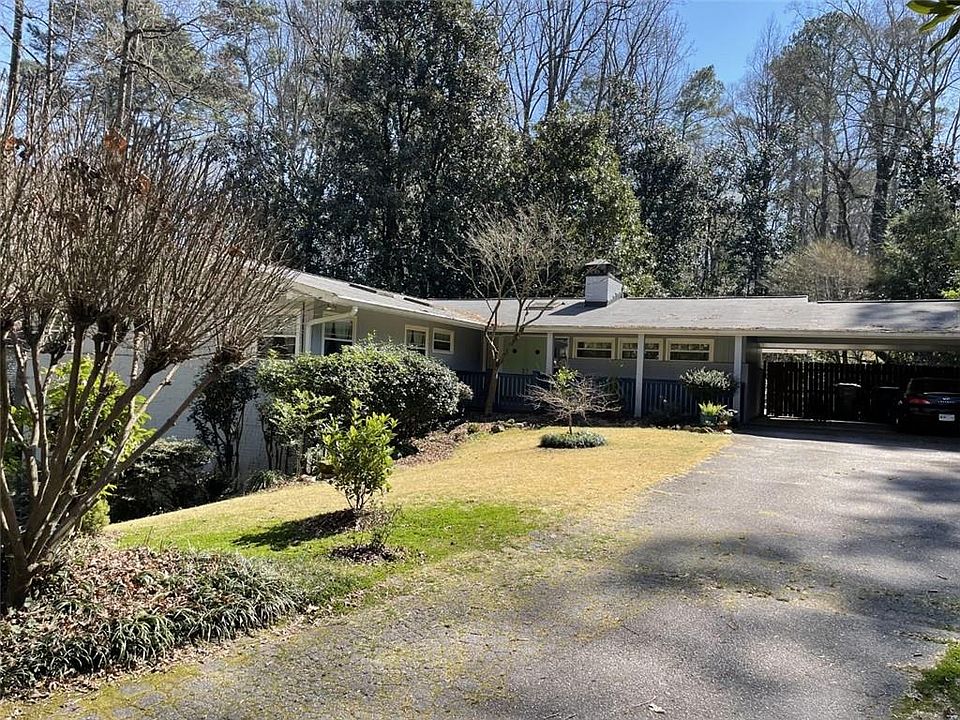 1st image of 190 Putnam Cir NE #2400