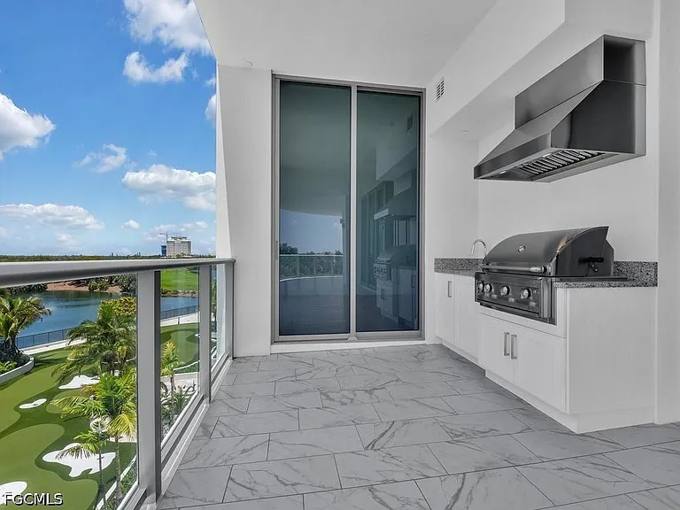 4810 Pelican Colony Blvd #401 — Photo 18