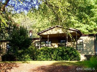 2055 Polly Spout Rd, Marion, NC 28752