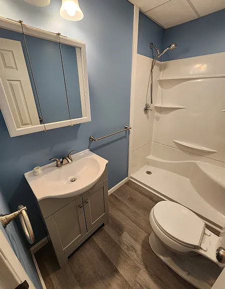 363 N Vine St — Photo 4