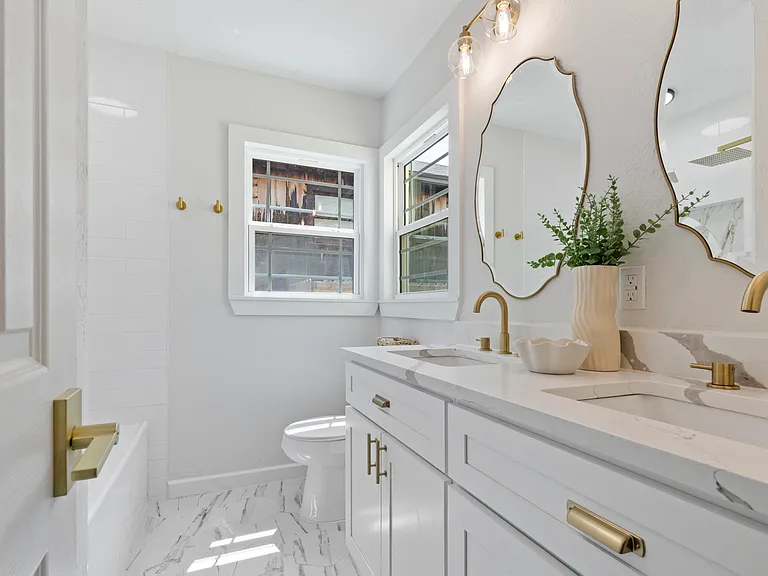 46 Vaughn Dr — Photo 21