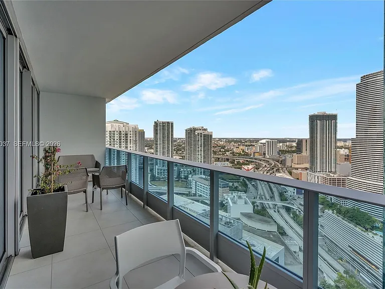 200 Biscayne Boulevard Way #3911 — Photo 4