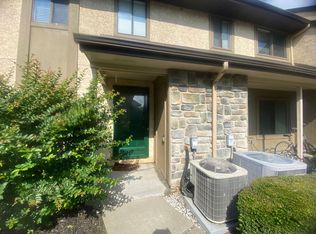 138 Hampshire Dr, Plainsboro, NJ 08536