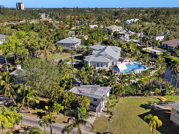 4th image of 7222 Coca Sabal Ln