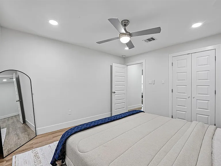 1119 Panama St — Photo 29